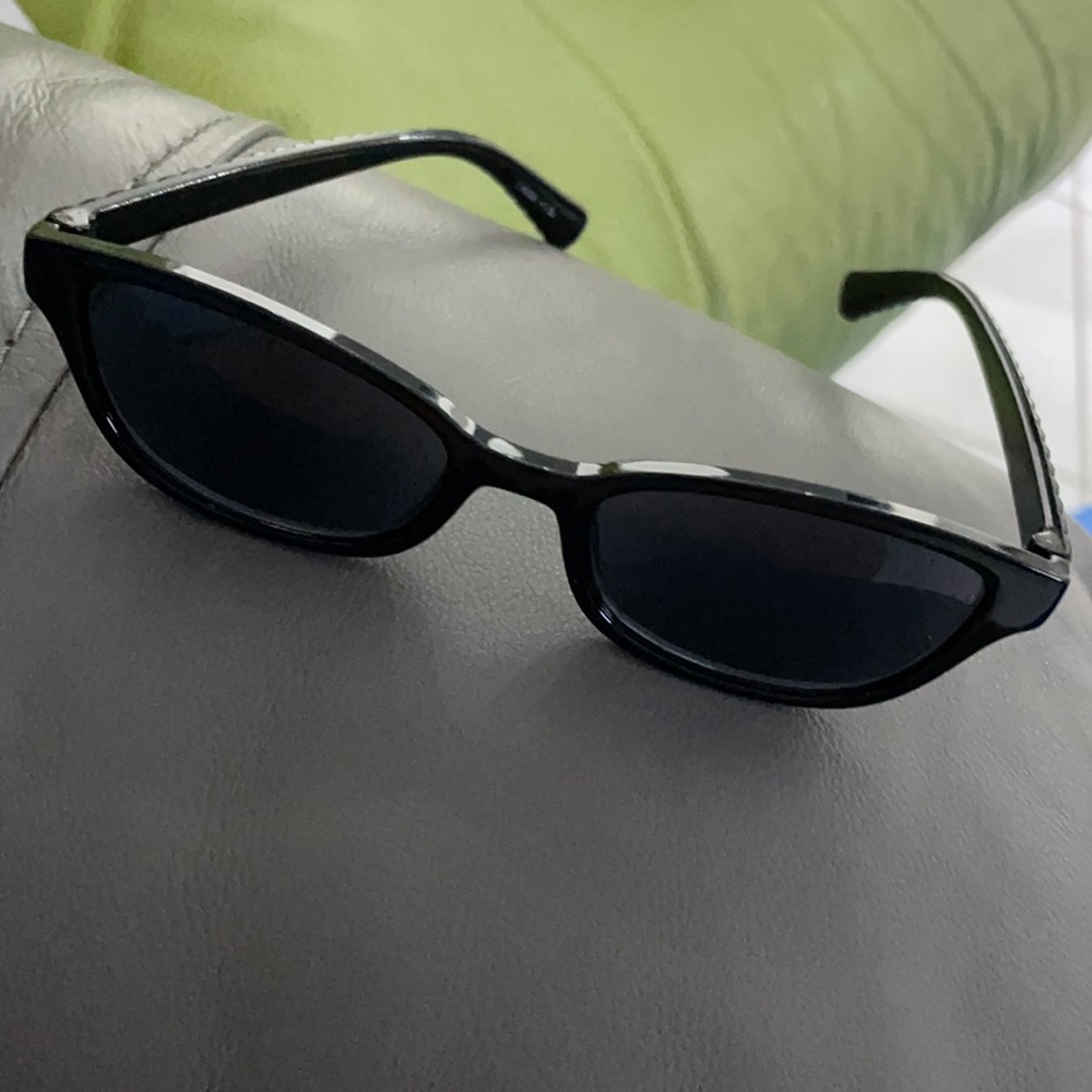 +1.50 reading and sunglasses